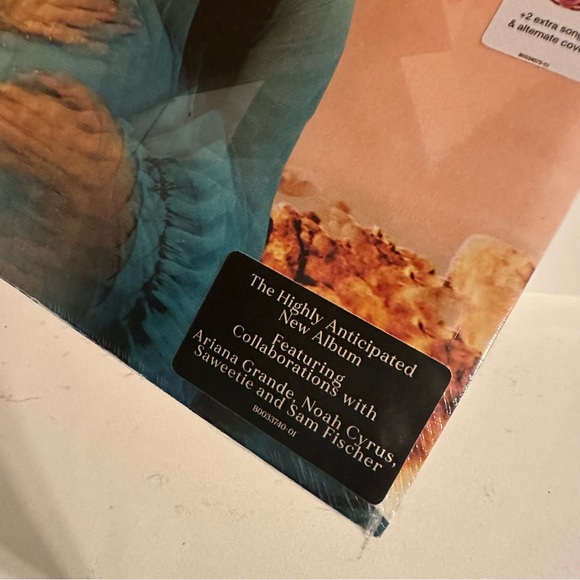 Demi Lovato Dancing with the Devil SEALED Vinyl Album, Limited Edition - Picture 4 of 4